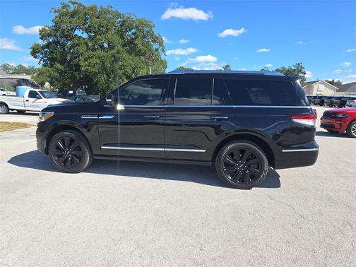 2024 Lincoln Navigator Reserve