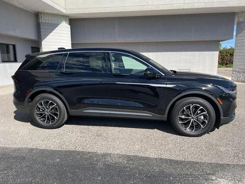 2025 Lincoln Nautilus Premiere