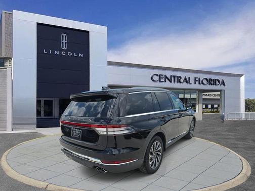 2025 Lincoln Aviator Premiere