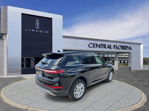 2025 Lincoln Corsair Premiere