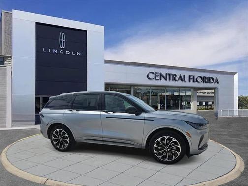 2025 Lincoln Nautilus Reserve