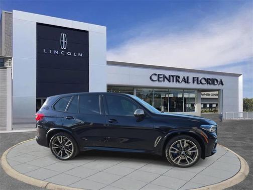 2020 BMW X5 M50i