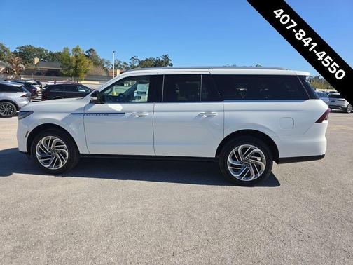 2026 Lincoln Navigator Reserve