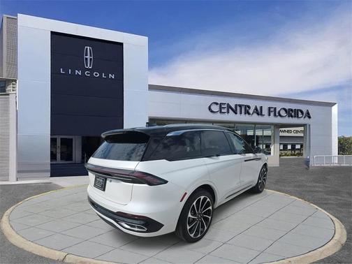 2025 Lincoln Nautilus Black Label