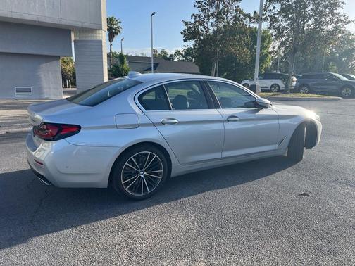 Glacier Silver Metallic 2021 BMW 540 540i