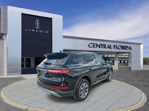 2025 Lincoln Corsair Premiere