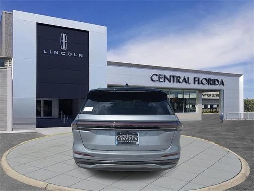 2025 Lincoln Nautilus Reserve