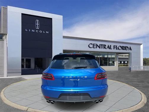 2017 Porsche Macan S