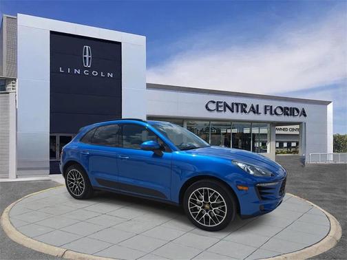 2017 Porsche Macan S