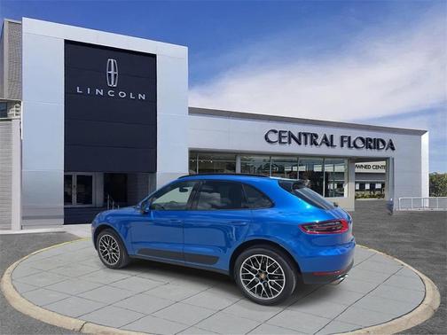 2017 Porsche Macan S