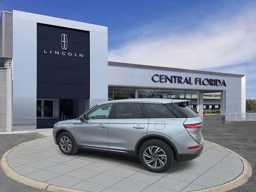 2024 Lincoln Corsair Premiere