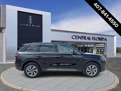 2025 Lincoln Corsair Premiere