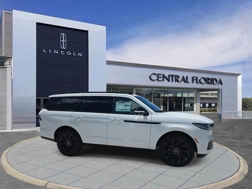 2025 Lincoln Navigator Reserve