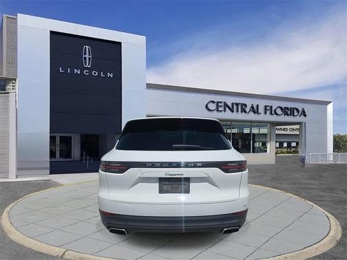 2019 Porsche Cayenne Base