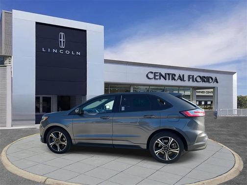 2023 Ford Edge ST