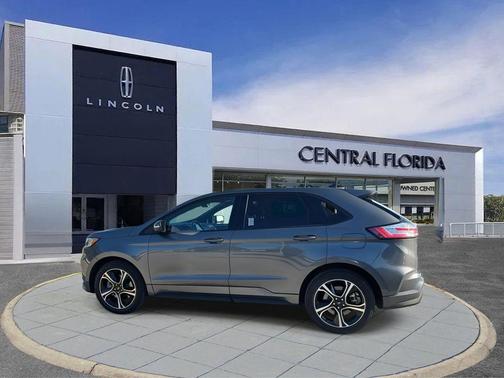 2023 Ford Edge ST
