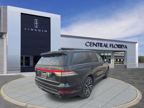 2025 Lincoln Aviator Black Label AWD