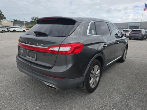2017 Lincoln MKX Select