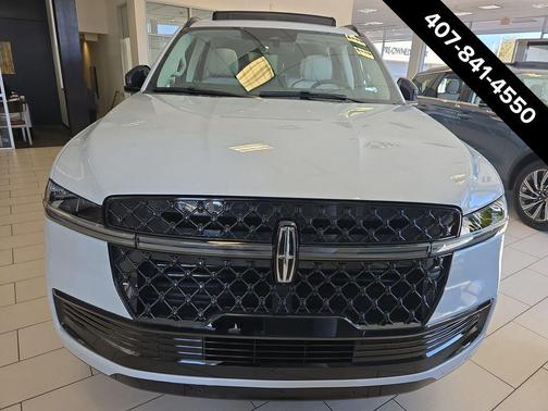 2026 Lincoln Navigator Reserve