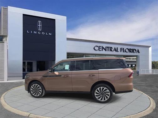2025 Lincoln Navigator Black Label