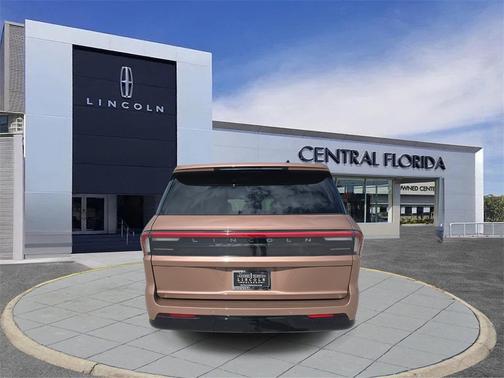 2025 Lincoln Navigator Black Label