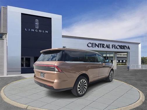 2025 Lincoln Navigator Black Label