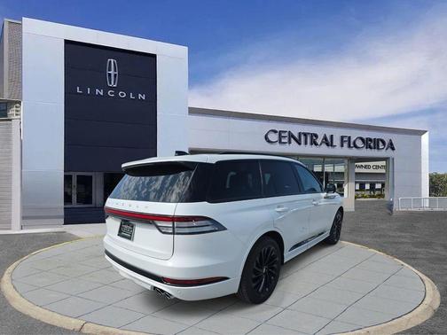 2025 Lincoln Aviator Reserve