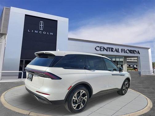 2025 Lincoln Nautilus Premiere
