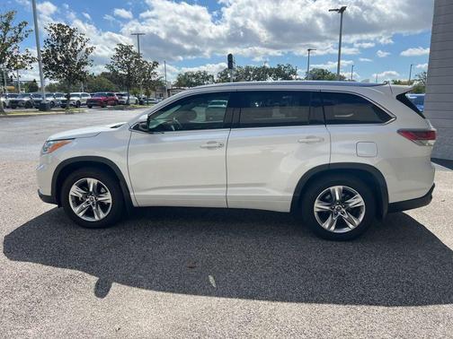 2016 Toyota Highlander Limited