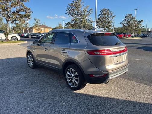 2019 Lincoln MKC Select