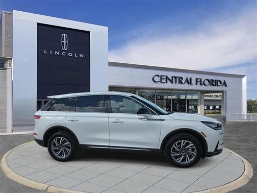 2025 Lincoln Corsair Premiere