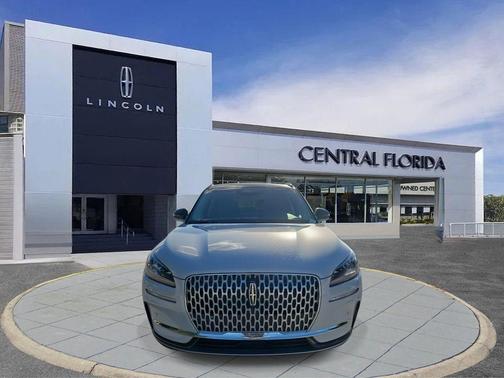 2025 Lincoln Corsair Premiere