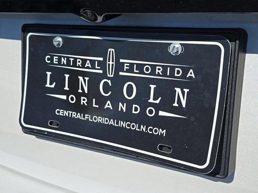2025 Lincoln Nautilus Reserve