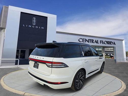 2025 Lincoln Aviator Black Label AWD