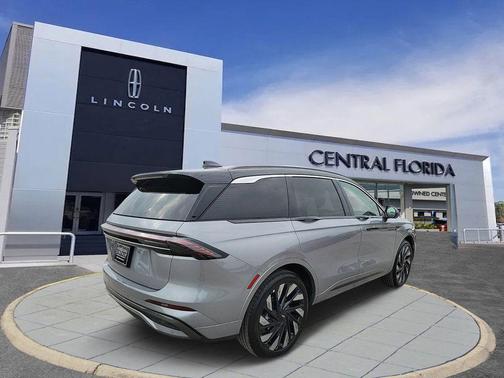 2025 Lincoln Nautilus Black Label