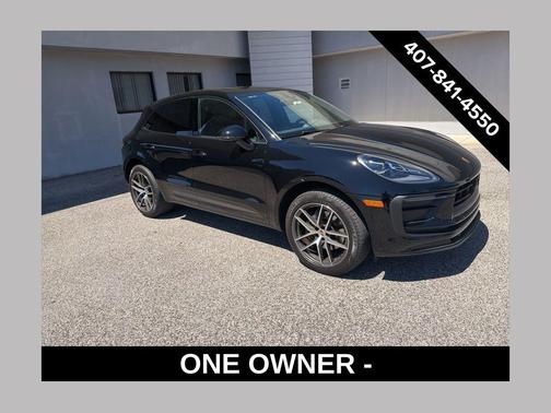 2023 Porsche Macan Macan S