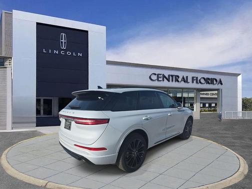 2025 Lincoln Corsair Reserve