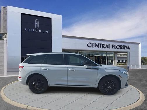 2025 Lincoln Corsair Reserve