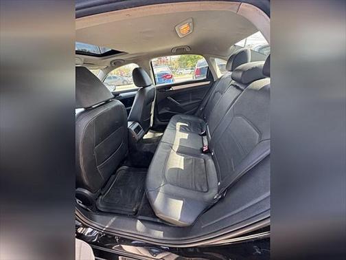 2012 Volkswagen Passat Base