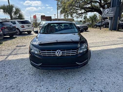 2012 Volkswagen Passat Base