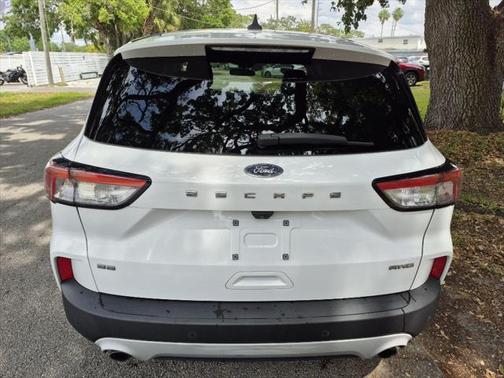 2021 Ford Escape SE