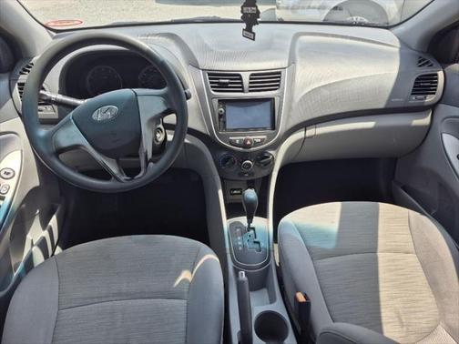 2015 Hyundai Accent GLS