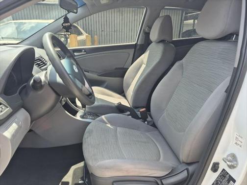 2015 Hyundai Accent GLS