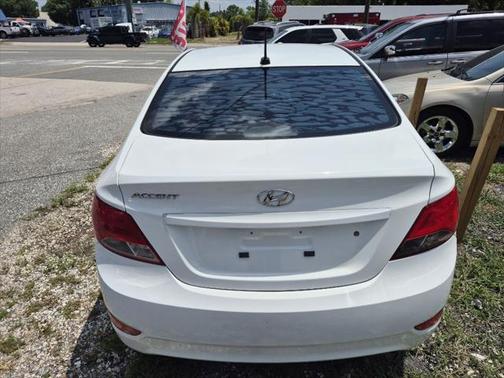 2015 Hyundai Accent GLS