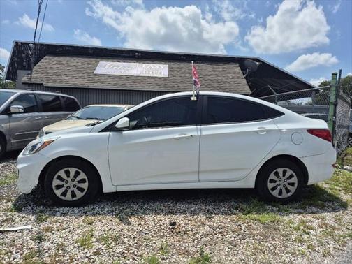 2015 Hyundai Accent GLS