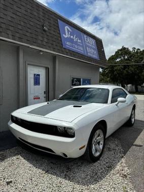 2013 Dodge Challenger SXT