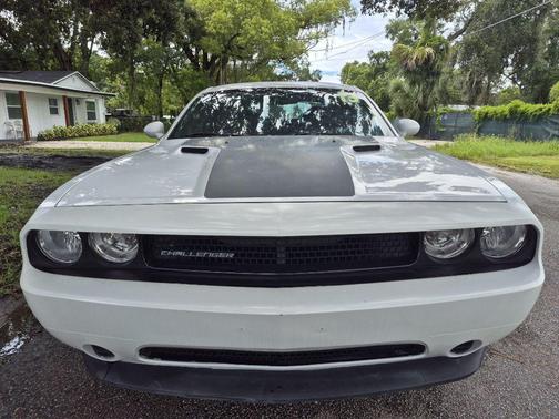 2013 Dodge Challenger SXT