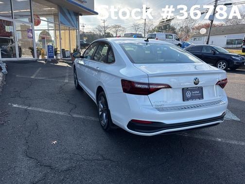 2023 Volkswagen Jetta 1.5T SE