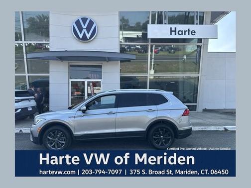 Pyrite Silver Metallic 2022 Volkswagen Tiguan 2.0T SE