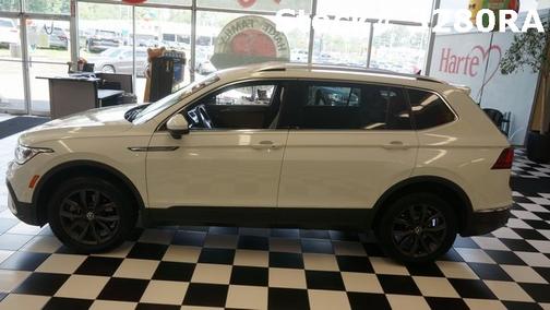 2022 Volkswagen Tiguan 2.0T SE
